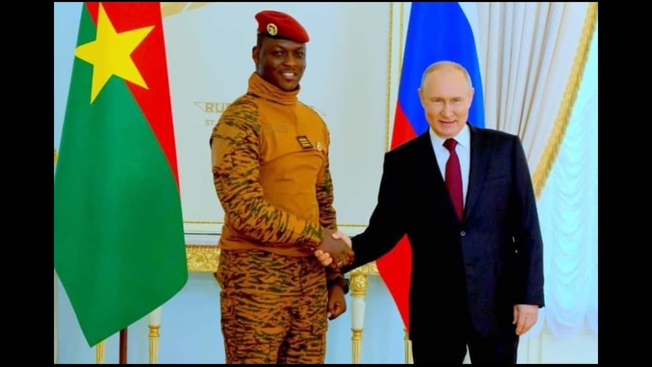 Ibrahim Traoré : le dirigeant burkinabè envoie un message émouvant à Vladimir Poutine